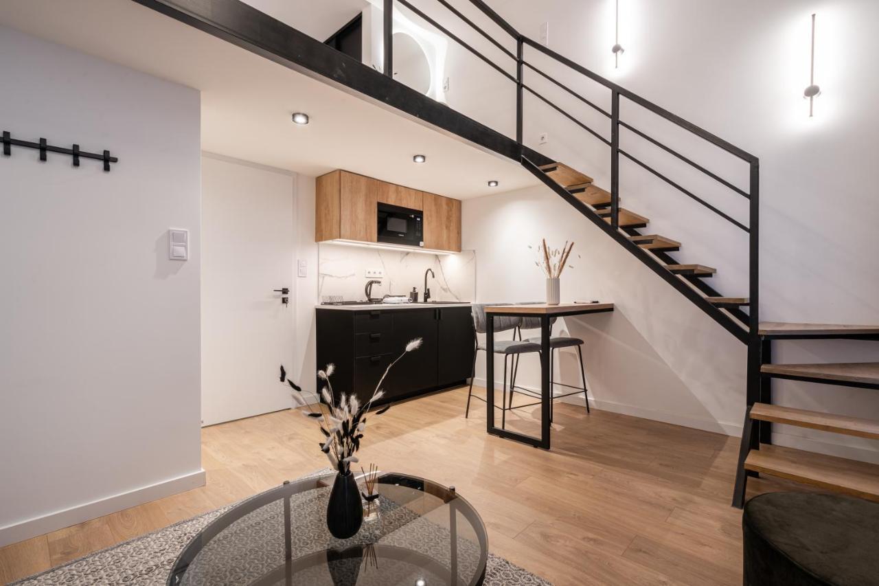 Апартаменты E56 - Grand Boulevard Heritage - Location By Bqa *